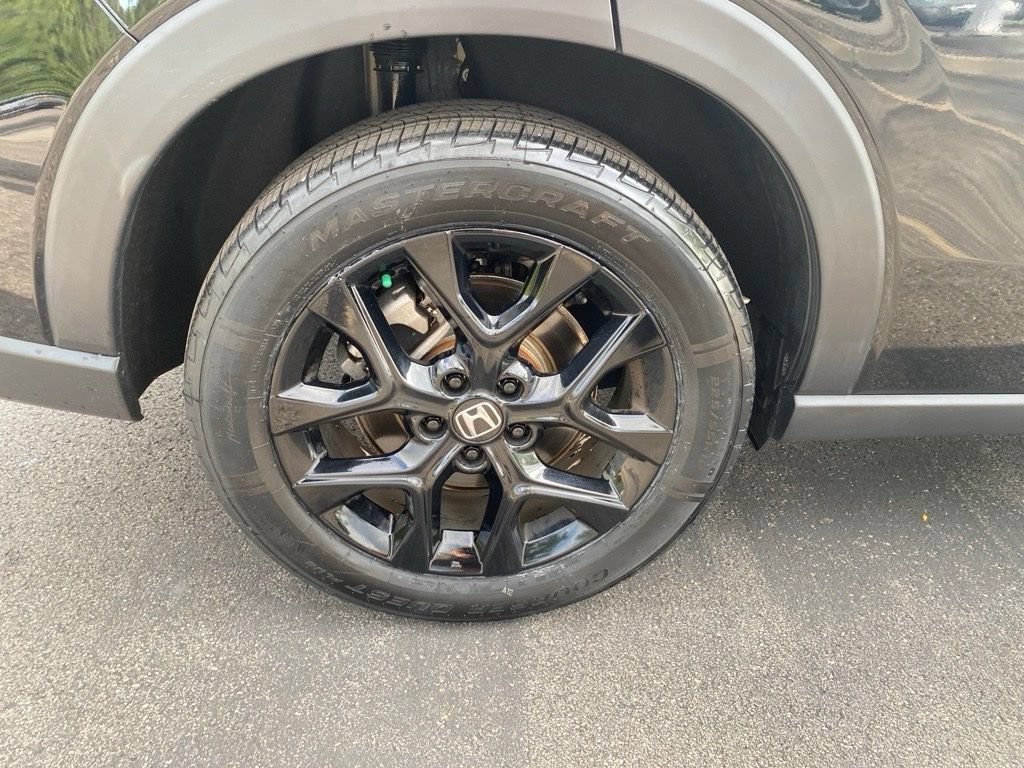 Certified 2024 Honda HR-V Sport image 12