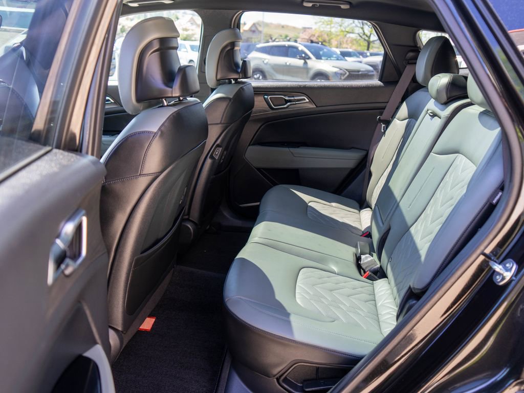 Certified 2025 Kia Sportage X-Line Prestige AWD/4WD image 13