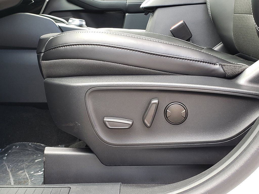 New 2024 Ford Escape Base image 27