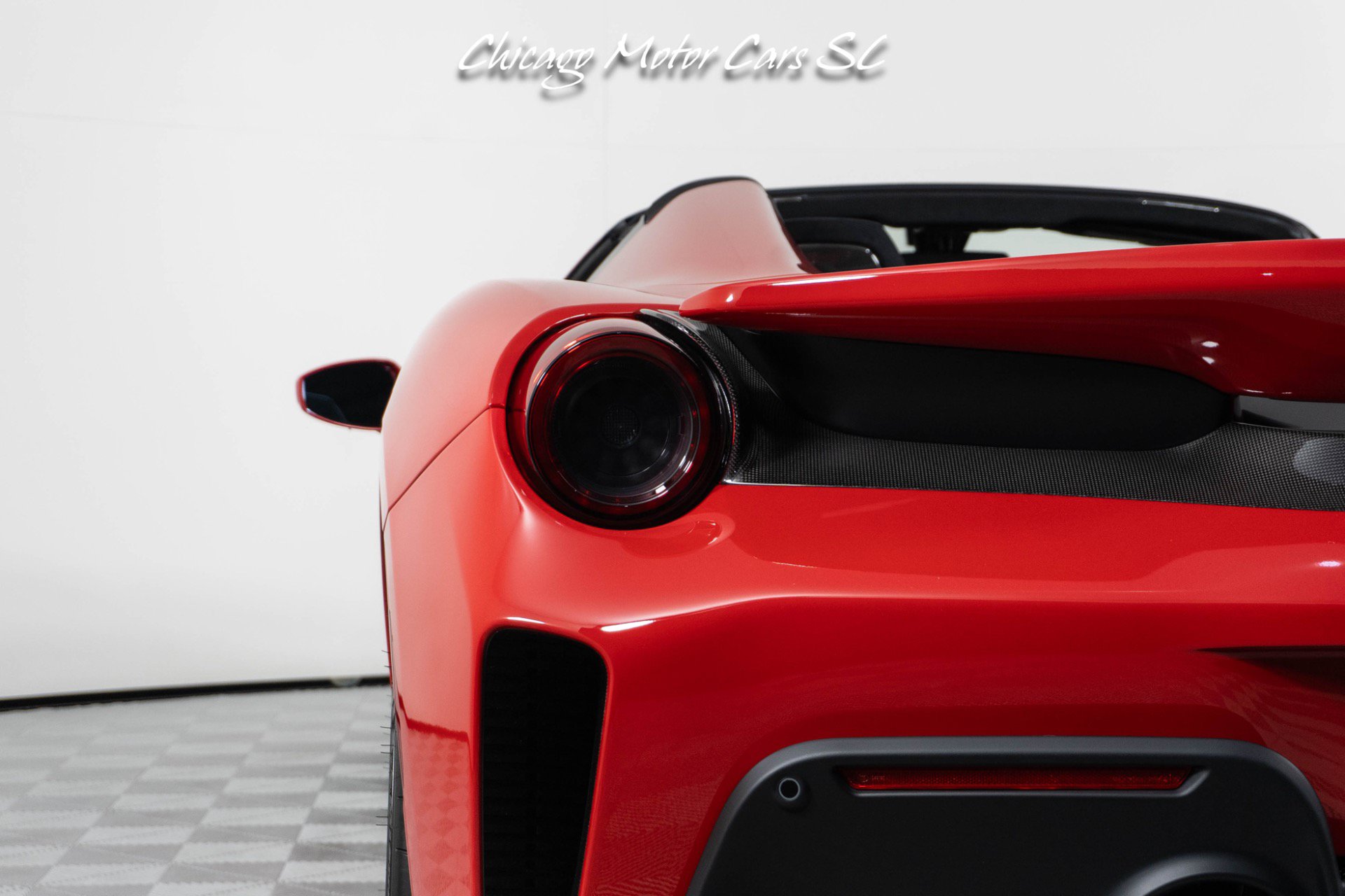 Used 2020 Ferrari 488 Pista Spider RWD image 22