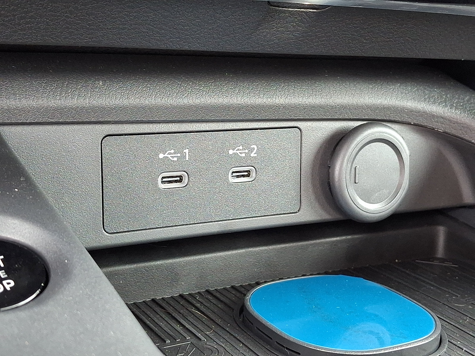New 2027 Nissan Sentra SR w/ SR All Weather Package FWD image 16