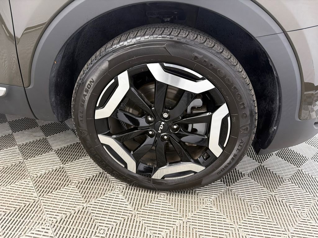 Used 2023 Kia Telluride S w/ S Sunroof Package image 13