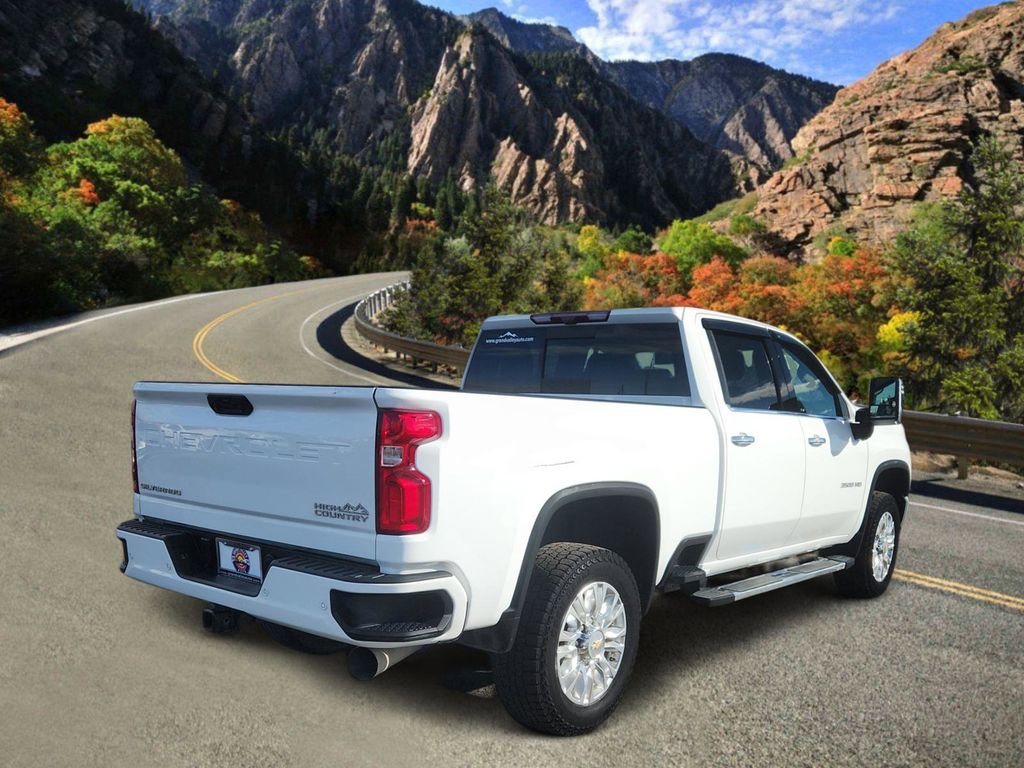 Used 2021 Chevrolet Silverado 3500 High Country w/ Z71 Off-Road Package image 3