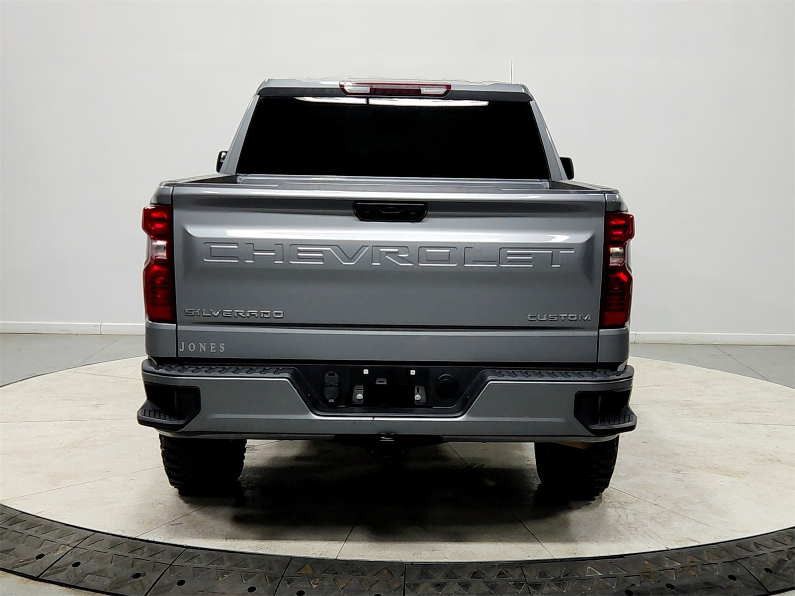Used 2024 Chevrolet Silverado 1500 Custom image 6