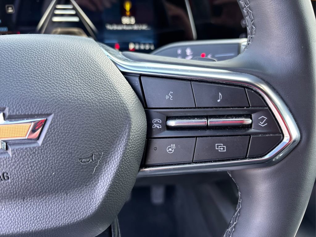 Used 2025 Chevrolet Equinox LT w/ Convenience Package II image 30