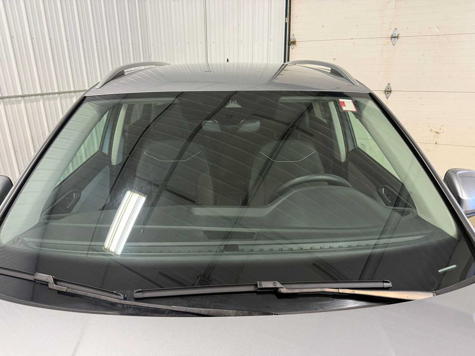 Used 2023 Volkswagen Taos SE FWD image 12
