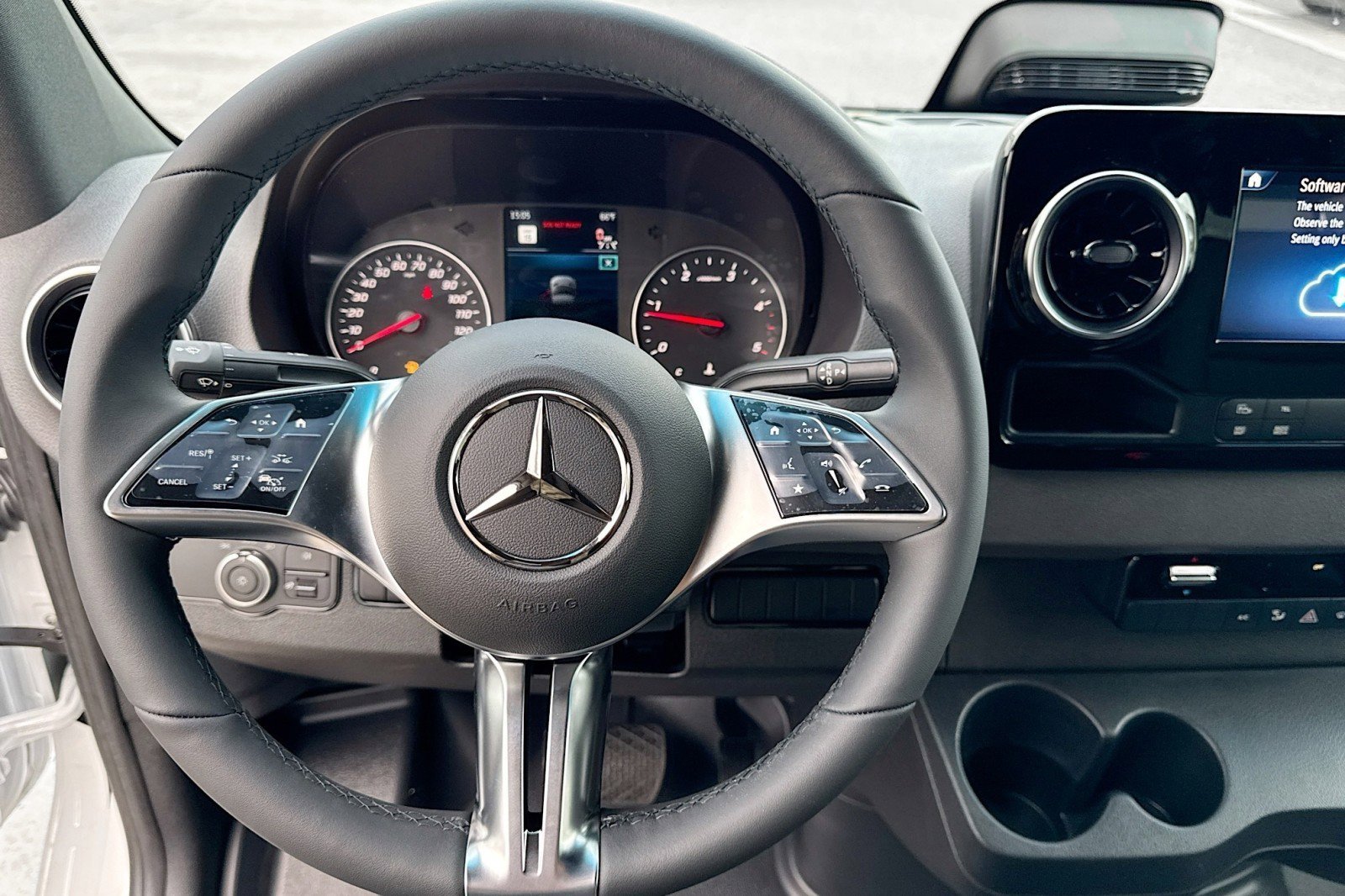 New 2026 Mercedes-Benz Sprinter 2500 image 11