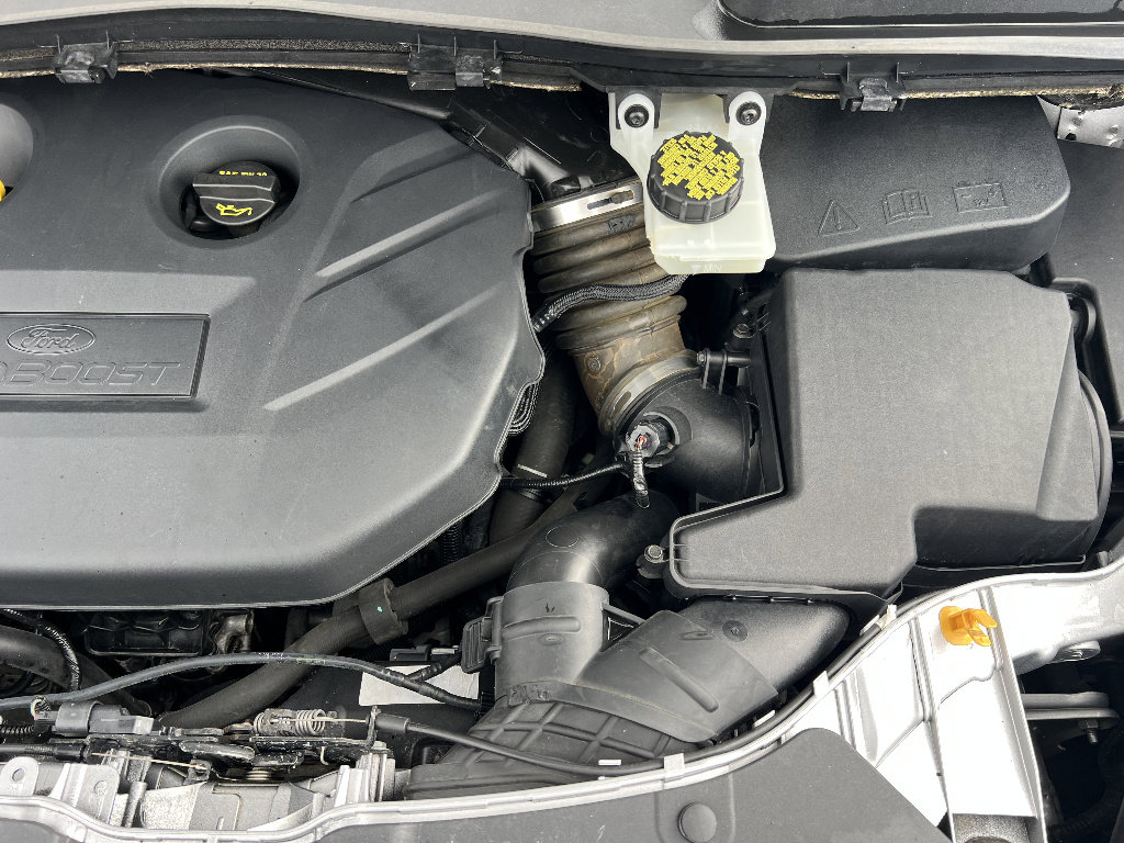 Used 2016 Ford Escape Titanium AWD/4WD image 39