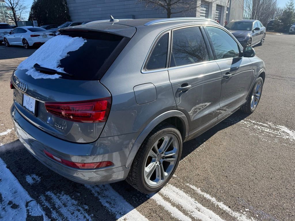 Used 2016 Audi Q3 2.0T Premium Plus w/ Technology Package image 7