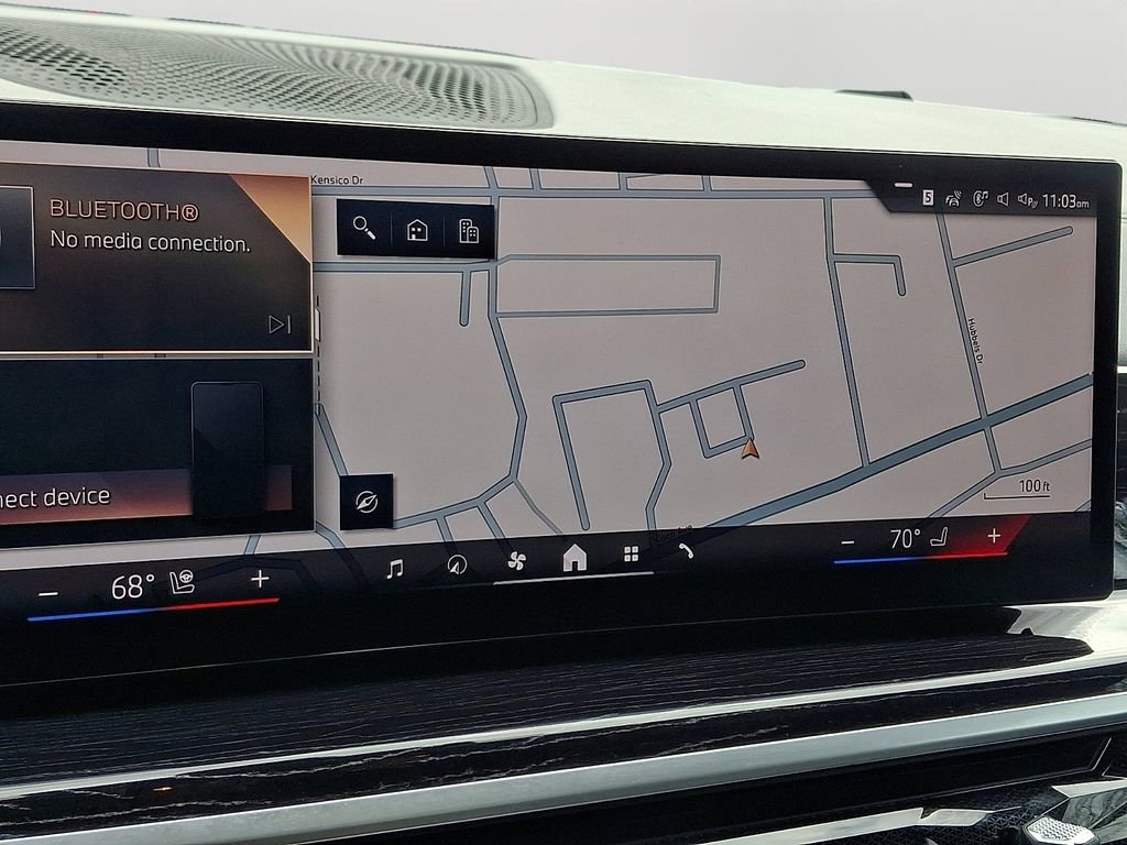 Used 2024 BMW X5 xDrive40i w/ M Sport Package image 16