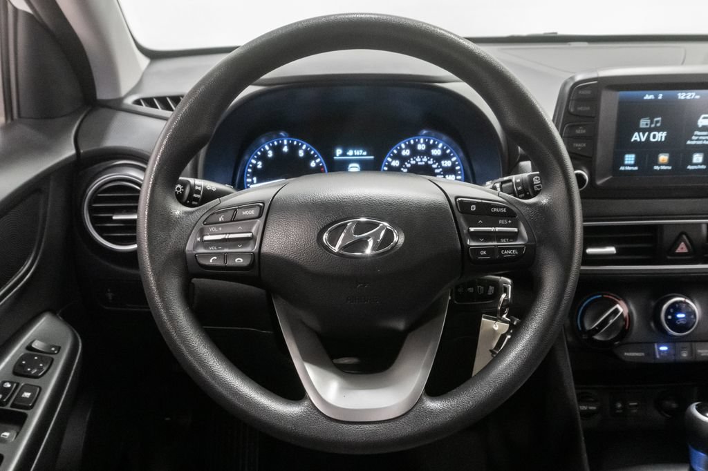 Used 2018 Hyundai Kona SE FWD image 12