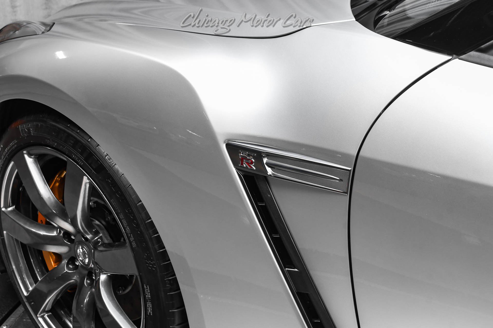 Used 2009 Nissan GT-R Premium AWD/4WD image 29