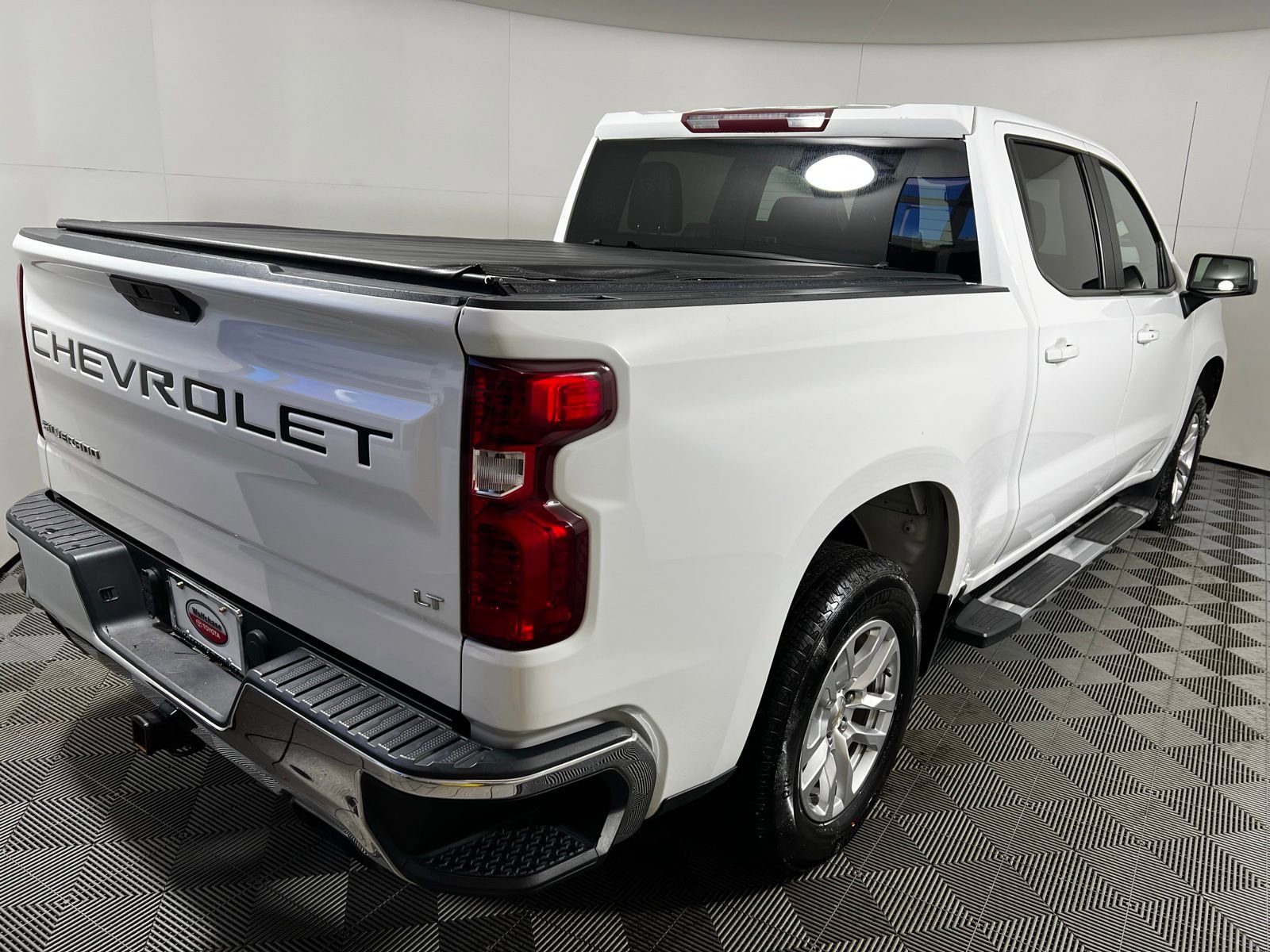 Used 2020 Chevrolet Silverado 1500 LT w/ All-Star Edition image 5