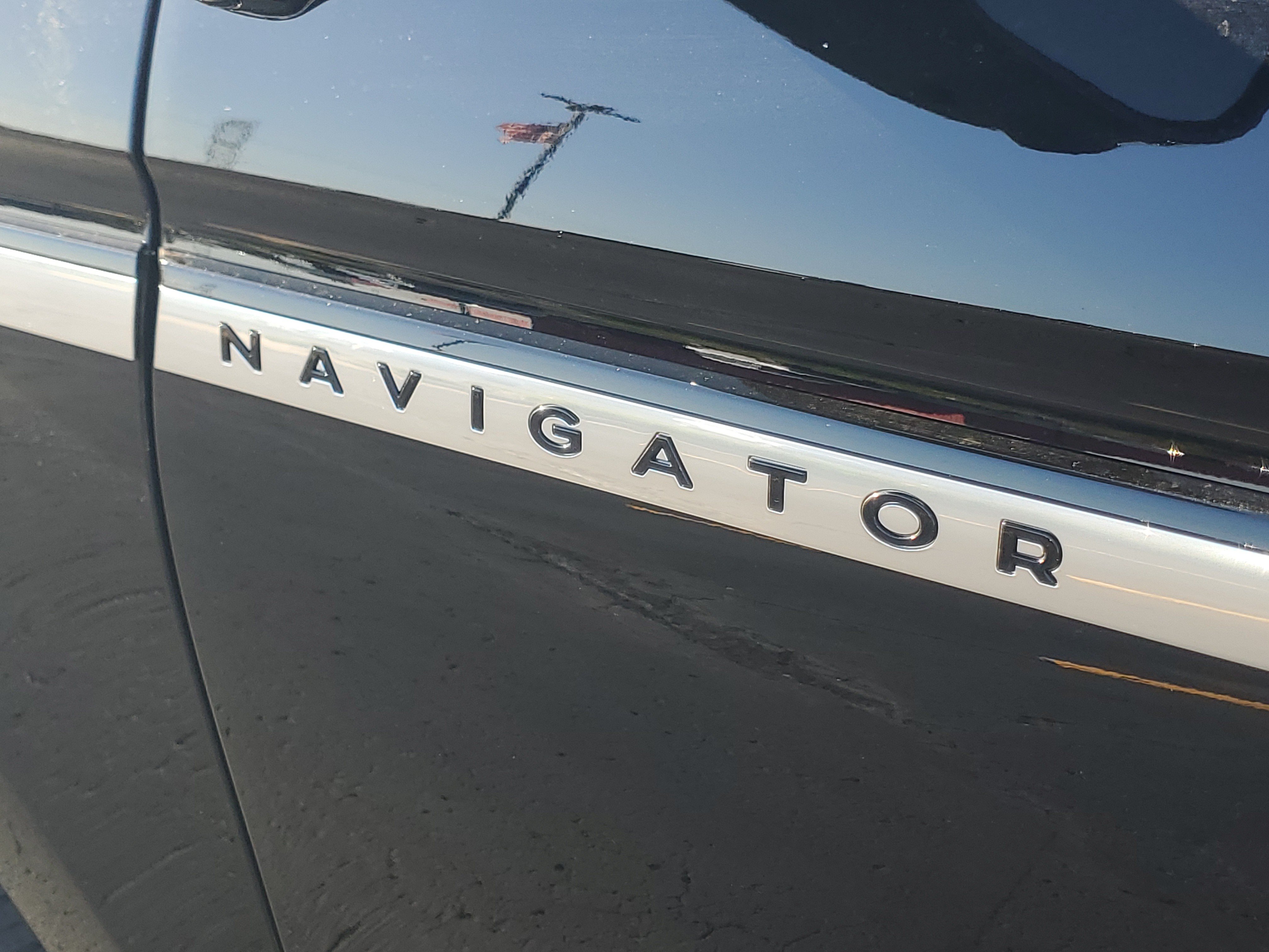 New 2027 Lincoln Navigator L Reserve AWD/4WD image 7