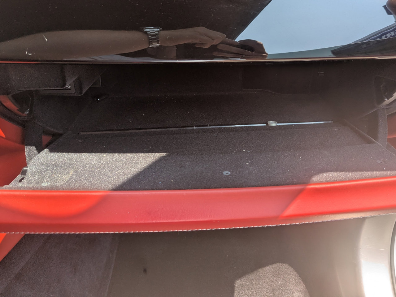 Used 2018 Rolls-Royce Dawn image 48