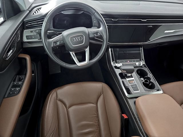 Used 2019 Audi Q8 Premium w/ Convenience Package image 12