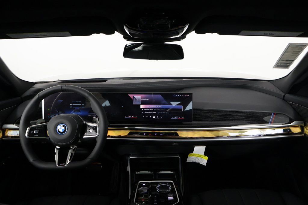 New 2026 BMW 750e xDrive w/ Executive Package image 4