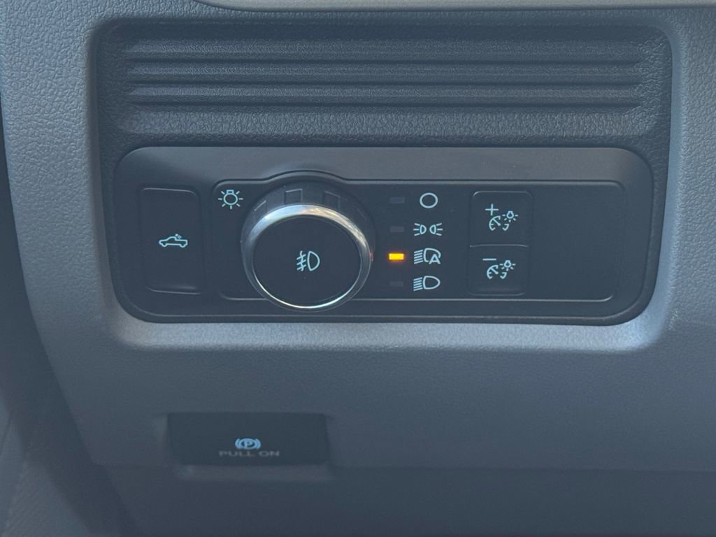 Used 2025 Ford F350 XL w/ XL Driver Assist Package image 23