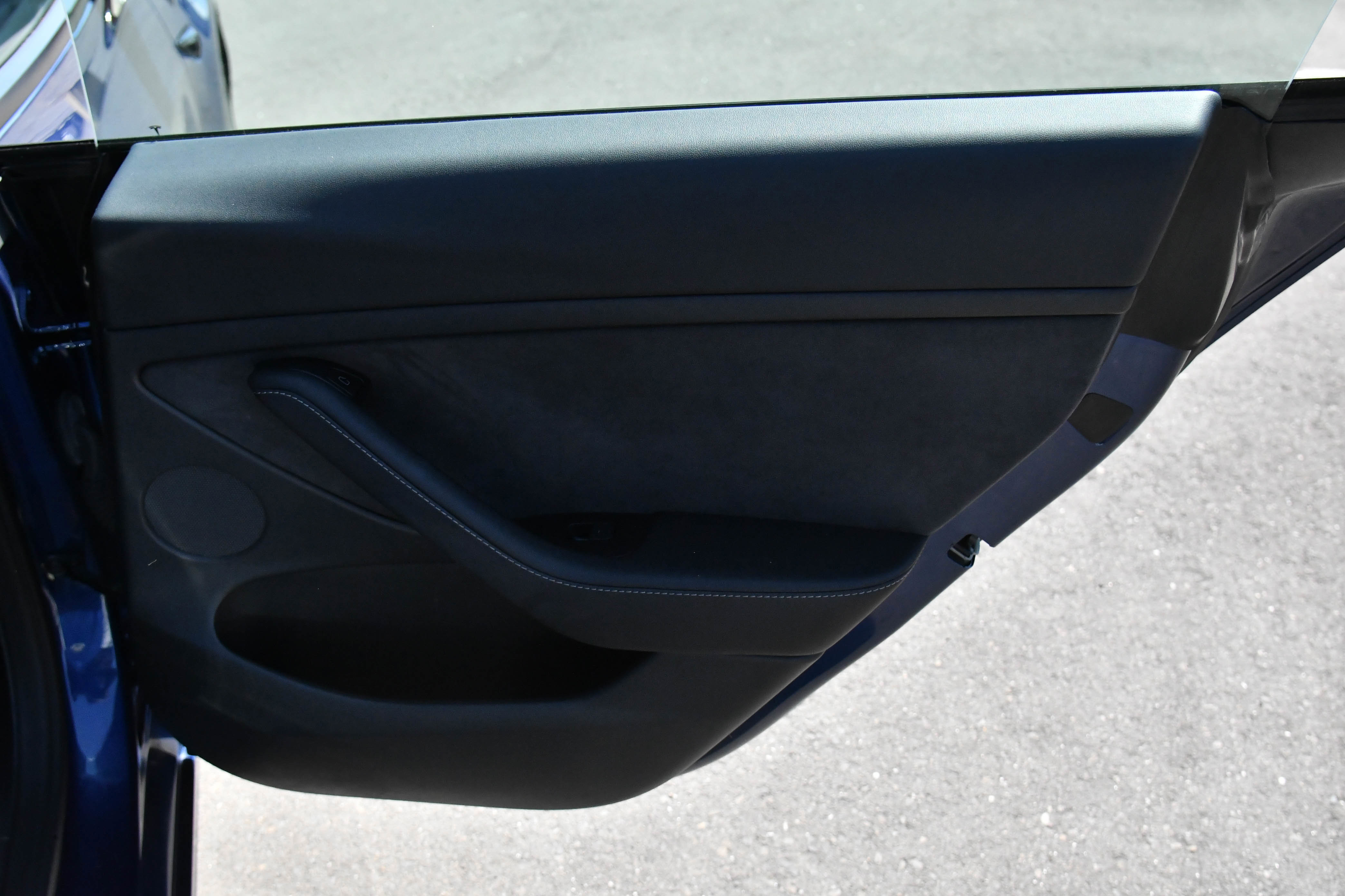 Used 2022 Tesla Model 3 Standard Range RWD image 39