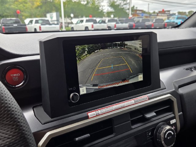 New 2026 Toyota Tacoma TRD Off-Road AWD/4WD image 25
