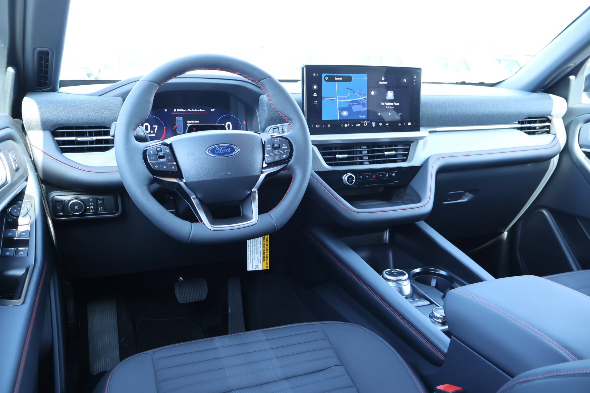 New 2026 Ford Explorer ST-Line w/ ST-Line Street Pack AWD/4WD image 2