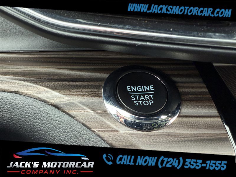 Used 2024 Ford Explorer Limited image 18