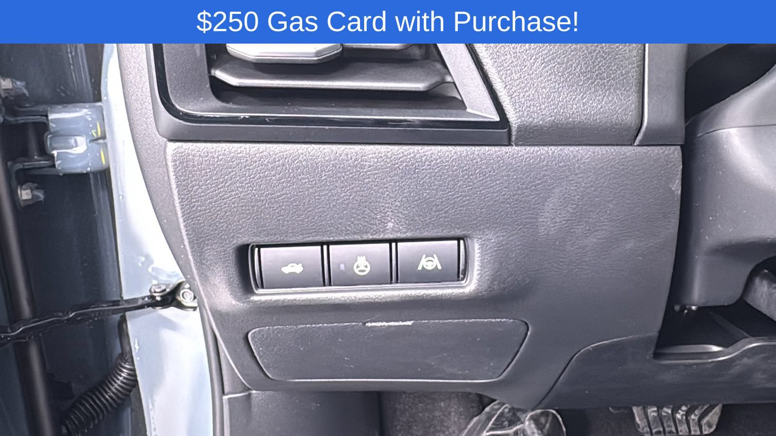New 2026 Nissan Sentra SR w/ SR Premium Package FWD image 31