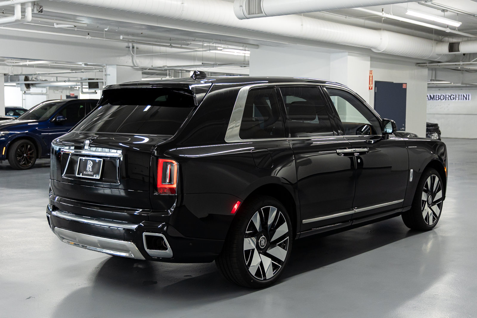 New 2027 Rolls-Royce Cullinan AWD/4WD image 5