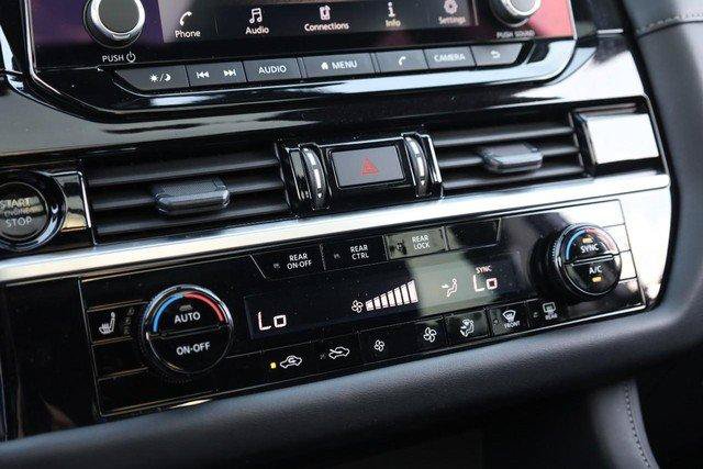 Used 2025 Nissan Pathfinder SV w/ SV Premium Package AWD/4WD image 17