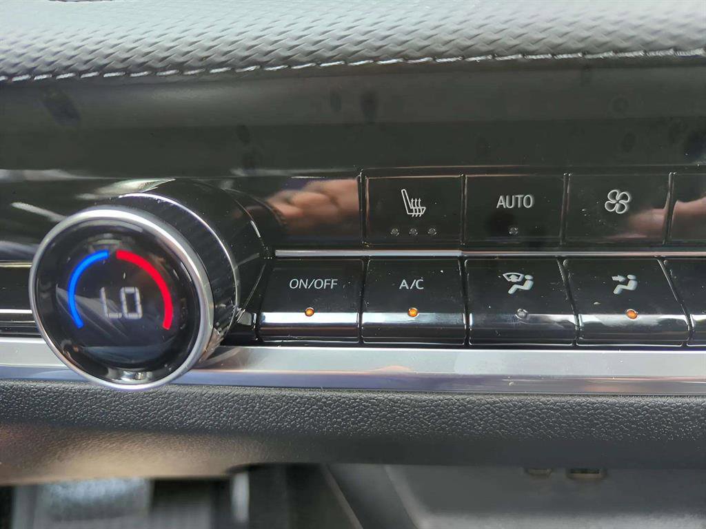 New 2026 Chevrolet Equinox LT w/ Convenience Package II image 14