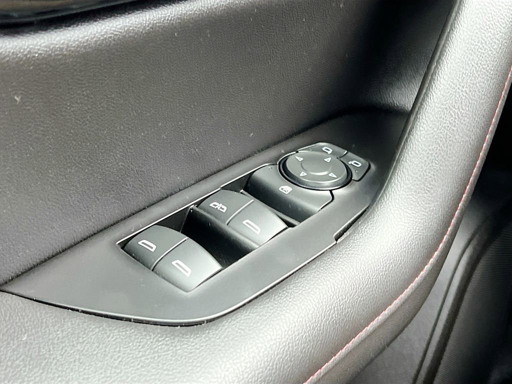 Used 2023 Chevrolet Blazer RS w/ Driver Confidence II Package image 18