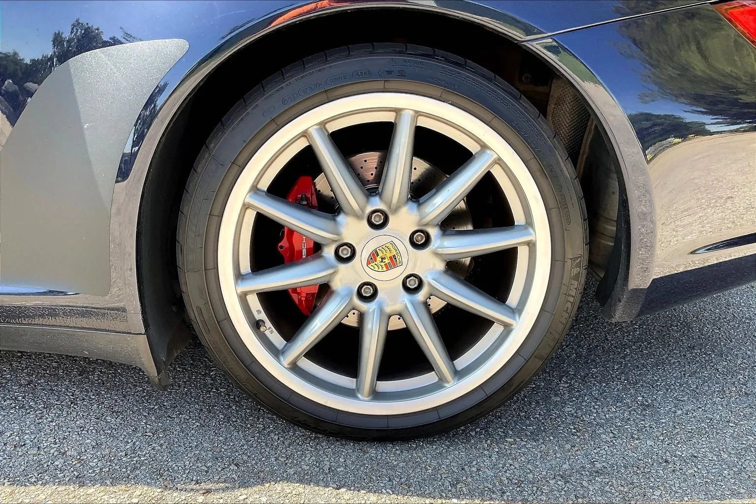 Used 2006 Porsche 911 Carrera 4S AWD/4WD image 39