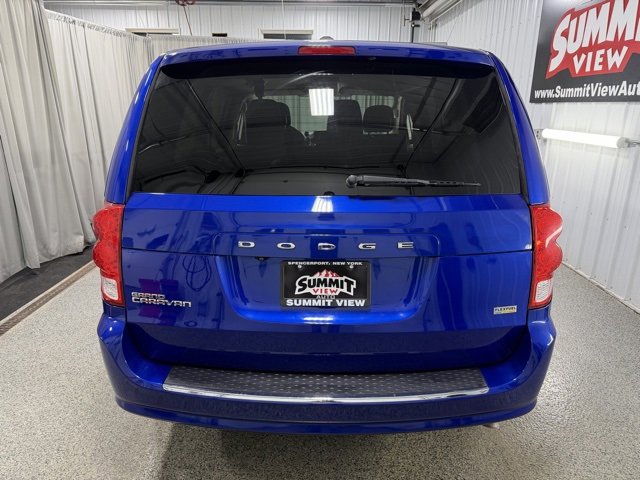 Used 2018 Dodge Grand Caravan SE w/ UConnect Hands-Free Group image 5