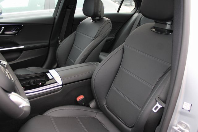 New 2025 Mercedes-Benz C 300 4MATIC Sedan image 25