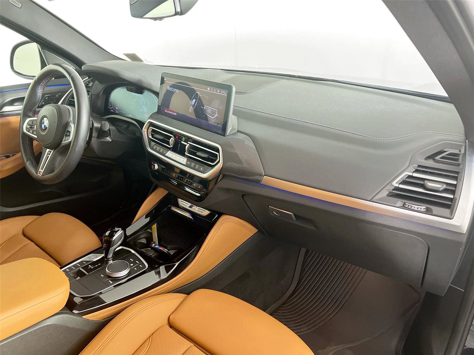 Used 2024 BMW X4 M40i AWD/4WD image 29