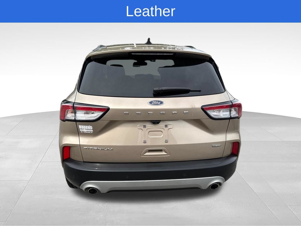 Used 2021 Ford Escape Titanium FWD image 6