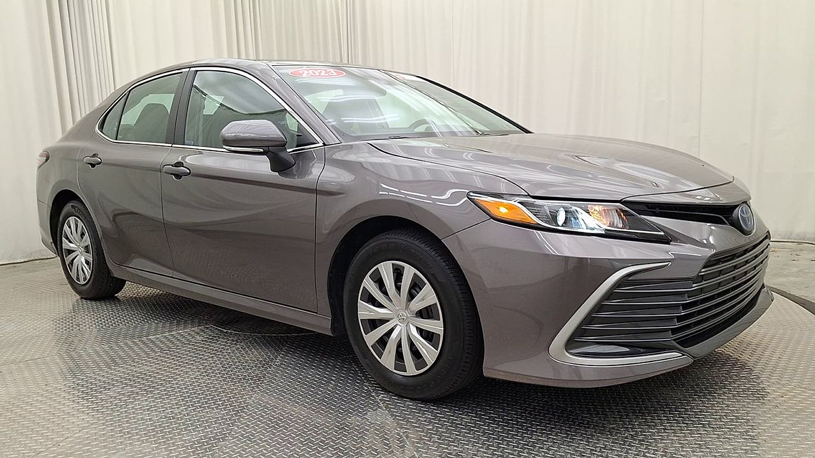 Certified 2023 Toyota Camry LE FWD image 9