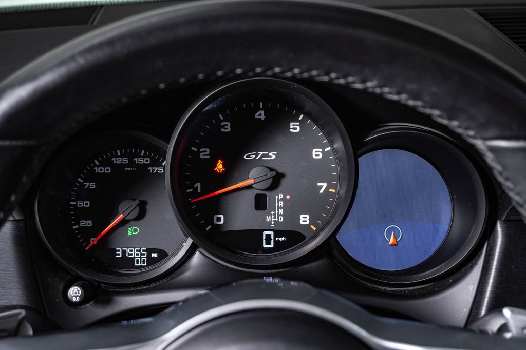Certified 2020 Porsche Macan GTS AWD/4WD image 21