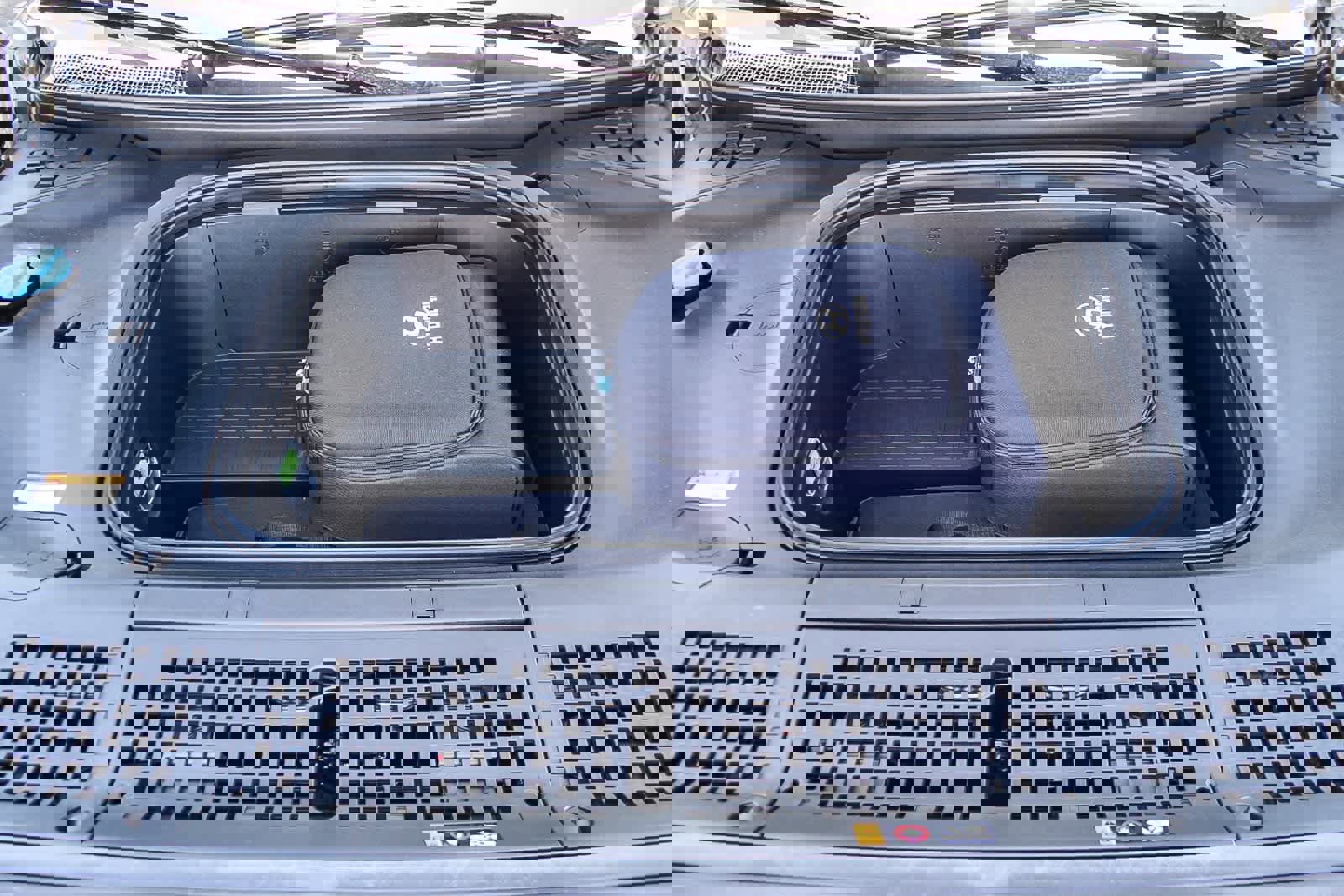 New 2026 Hyundai Ioniq 9 SE image 11