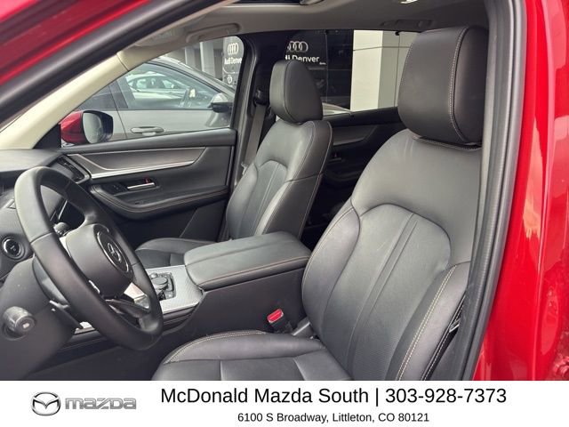 Used 2024 MAZDA CX-90 Plug-In Hybrid w/ Preferred AWD/4WD image 10