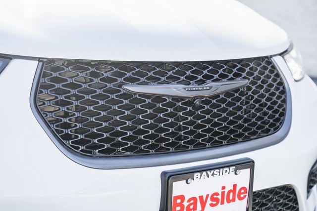 New 2026 Chrysler Pacifica Select image 11