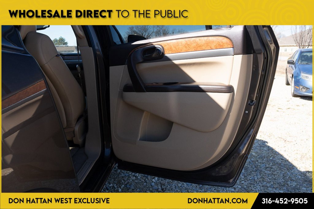 Used 2011 Buick Enclave CXL w/ Trailering Provision Package image 24