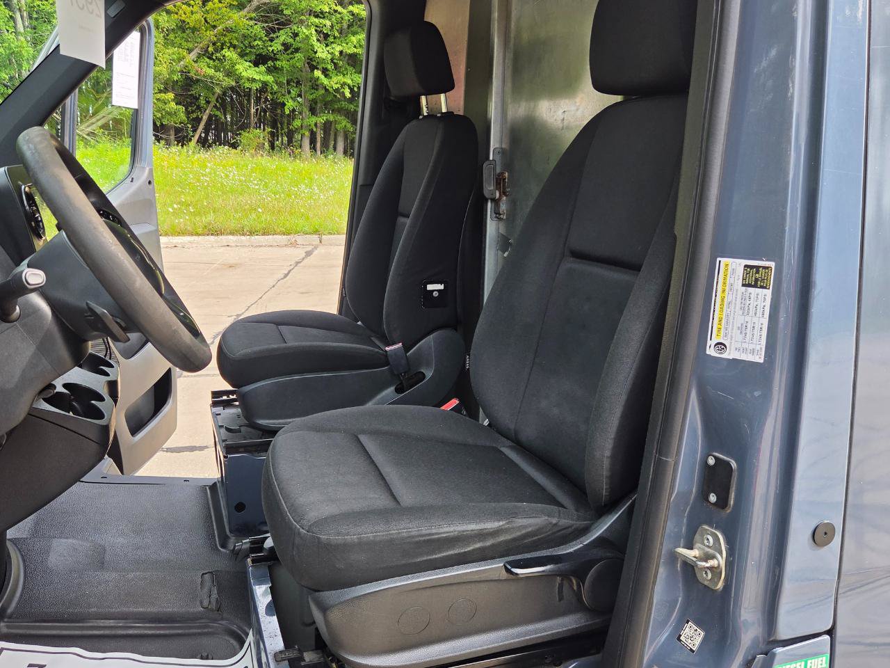 Used 2019 Mercedes-Benz Sprinter 170 image 19