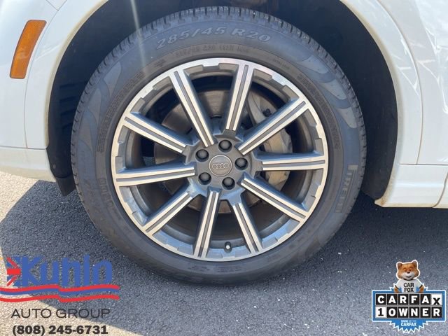 Used 2017 Audi Q7 3.0T Premium AWD/4WD image 8