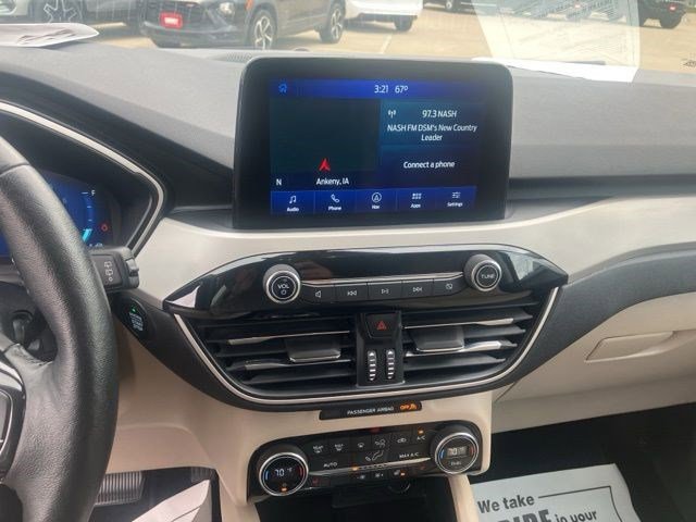Used 2021 Ford Escape SEL w/ Technology Package FWD image 15