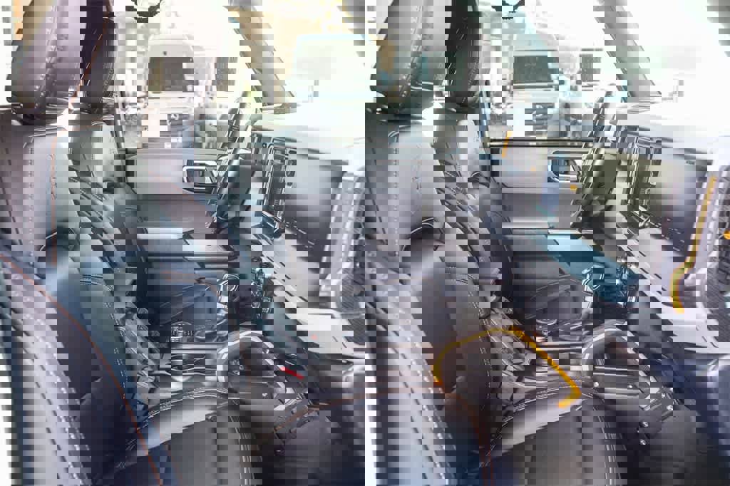 Used 2022 Ford Bronco Badlands w/ Sasquatch Package image 20