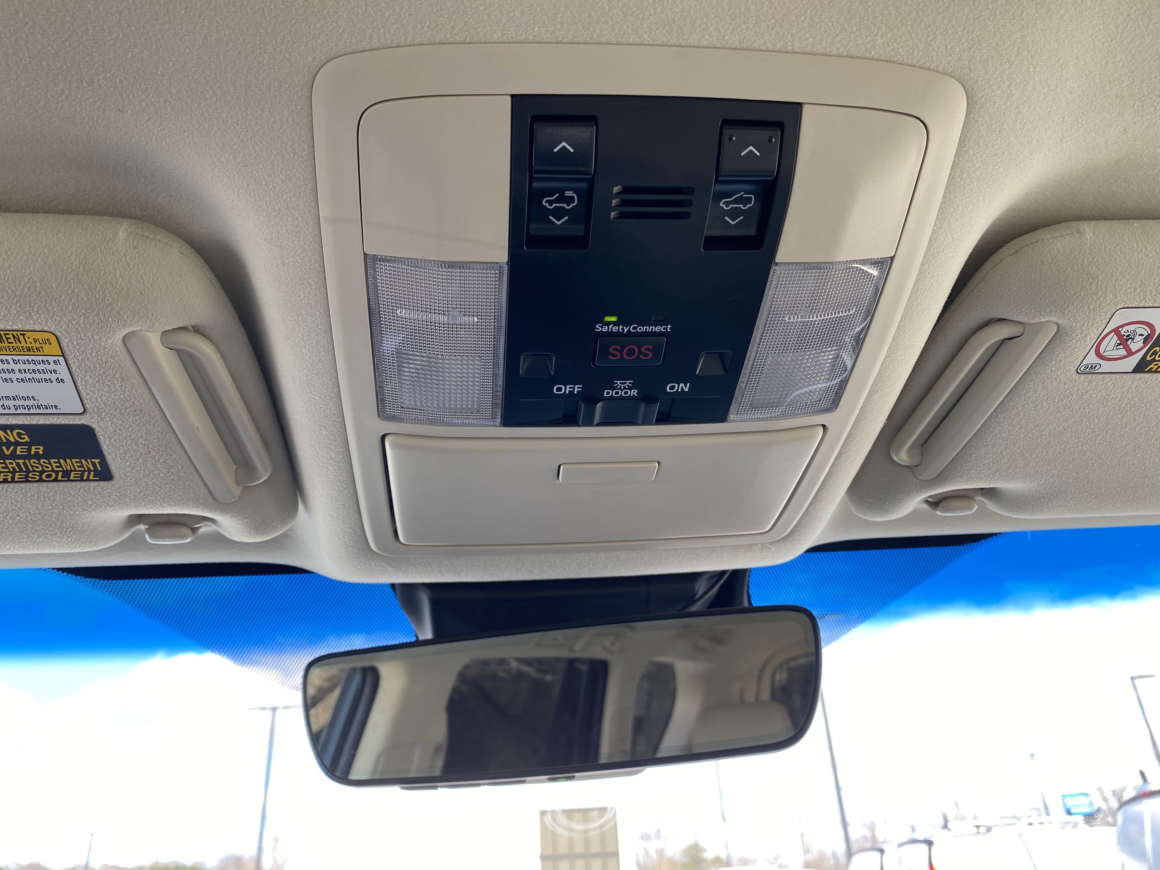 Used 2020 Lexus GX 460 Premium w/ Premium Package image 32