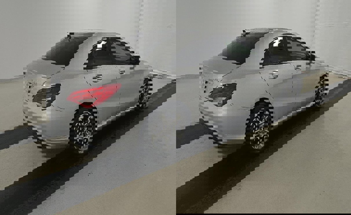 Used 2018 Mercedes-Benz CLA 250 4MATIC image 10