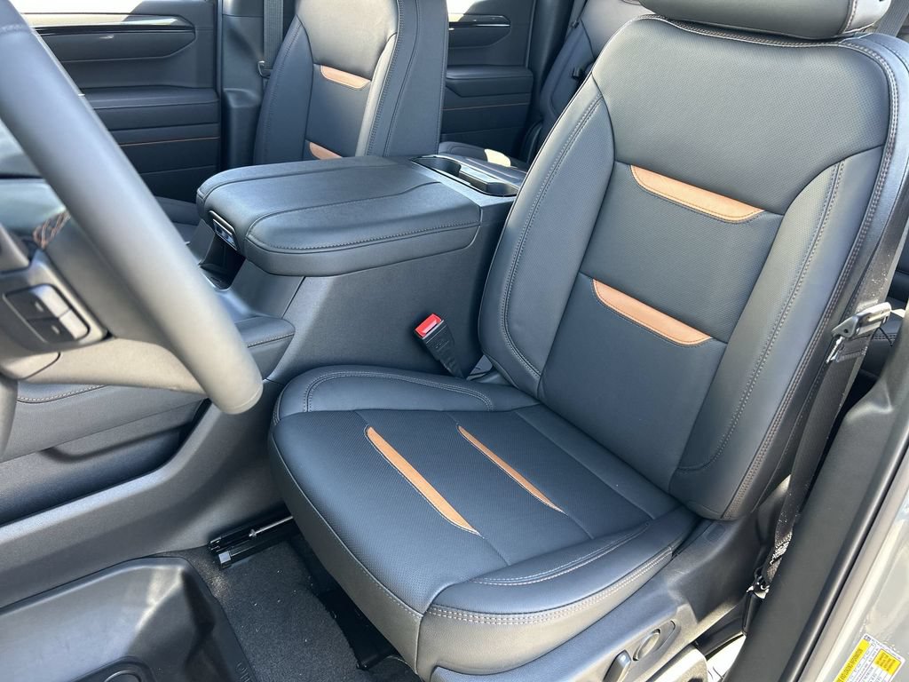 New 2026 GMC Sierra 1500 AT4 w/ AT4 Premium Package AWD/4WD image 19