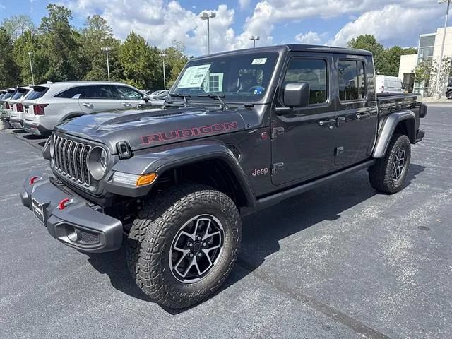 New 2026 Jeep Gladiator Rubicon w/ Steel Power Dome Hood Package AWD/4WD image 3